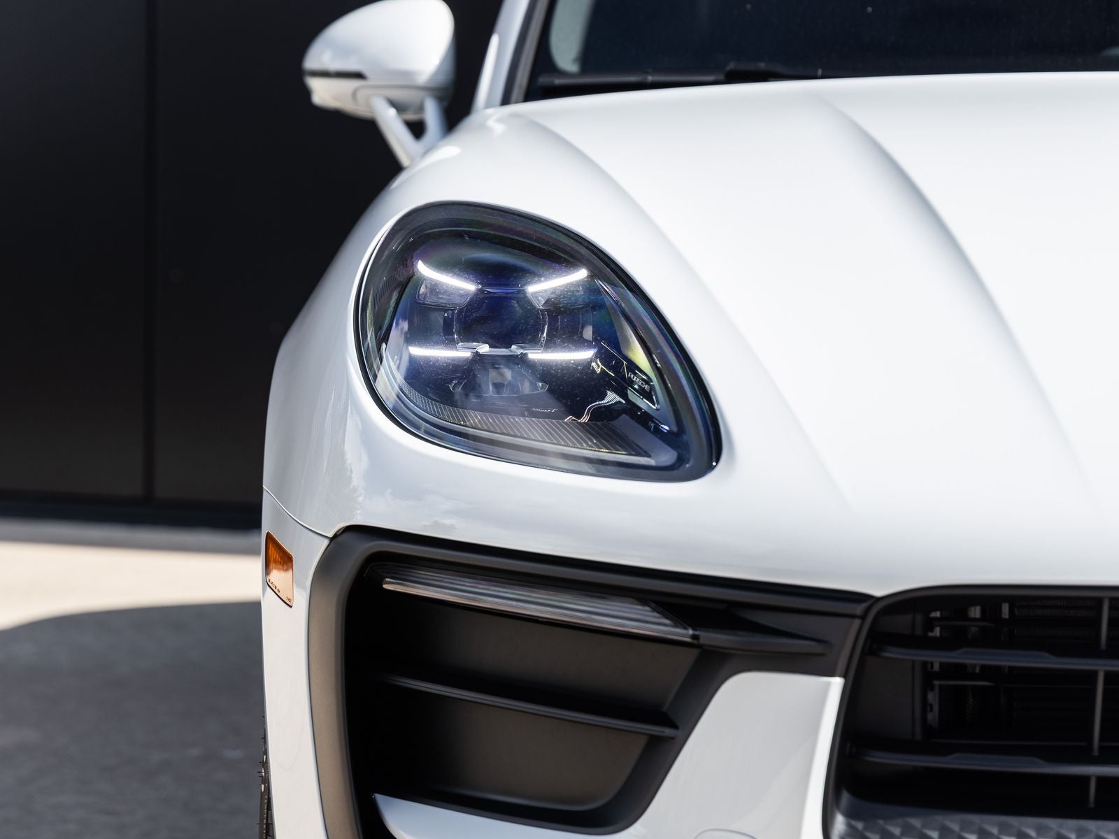 2025 Porsche Macan Macan