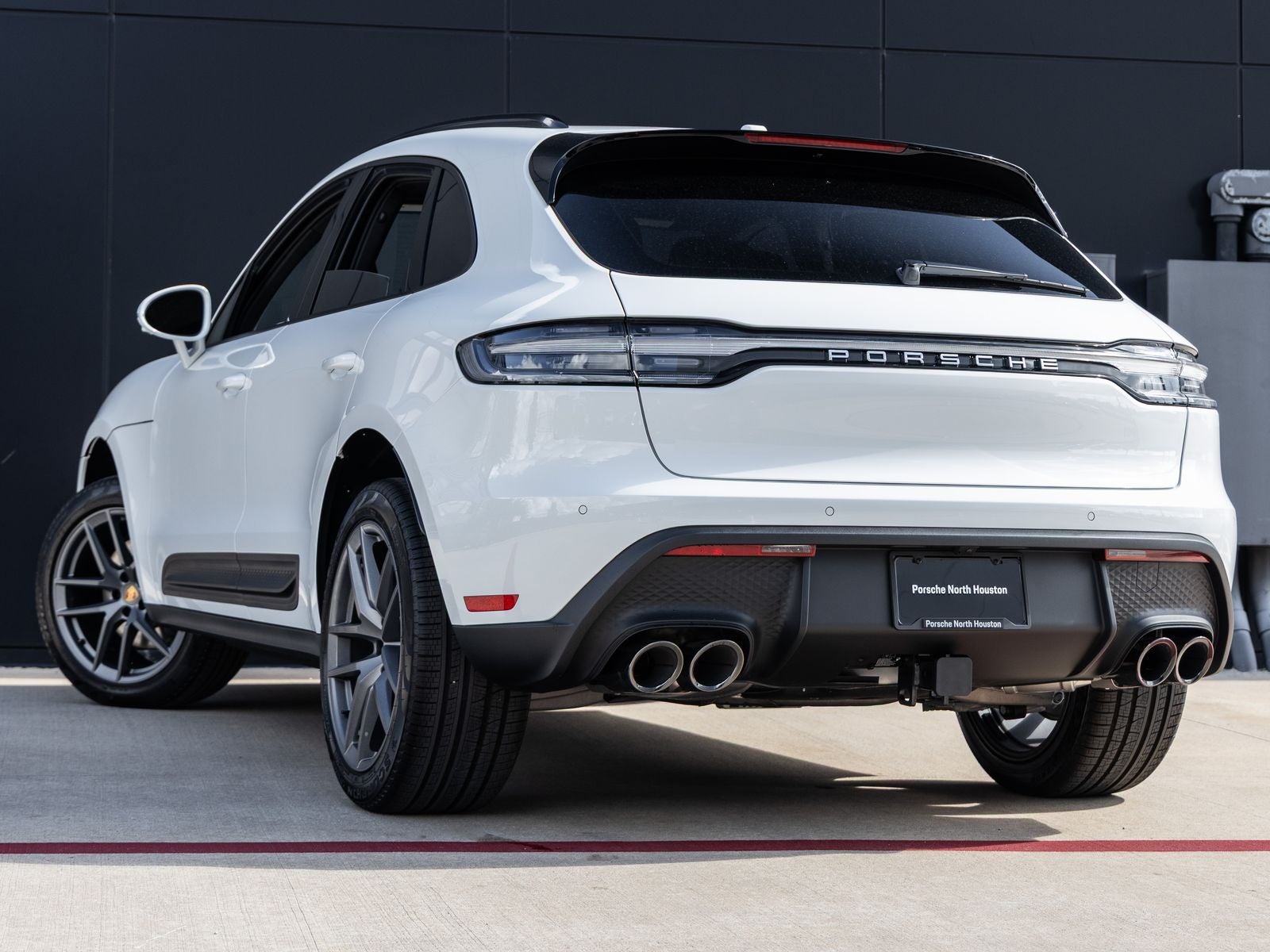 2025 Porsche Macan Macan