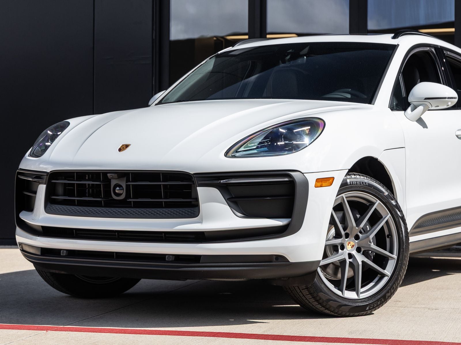 2025 Porsche Macan Macan