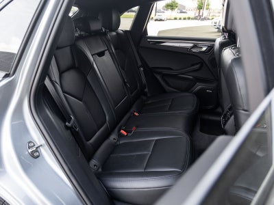 2026 Porsche Macan AWD