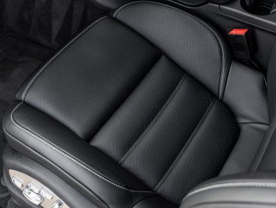 2026 Porsche Macan Macan T