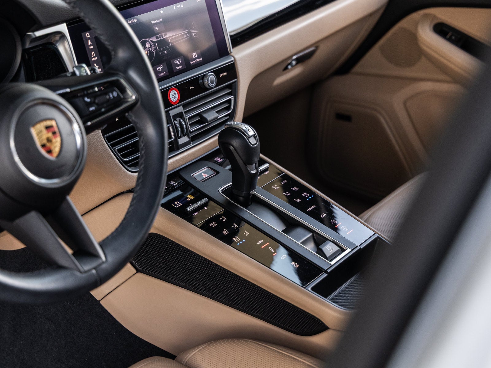 2024 Porsche Macan Macan