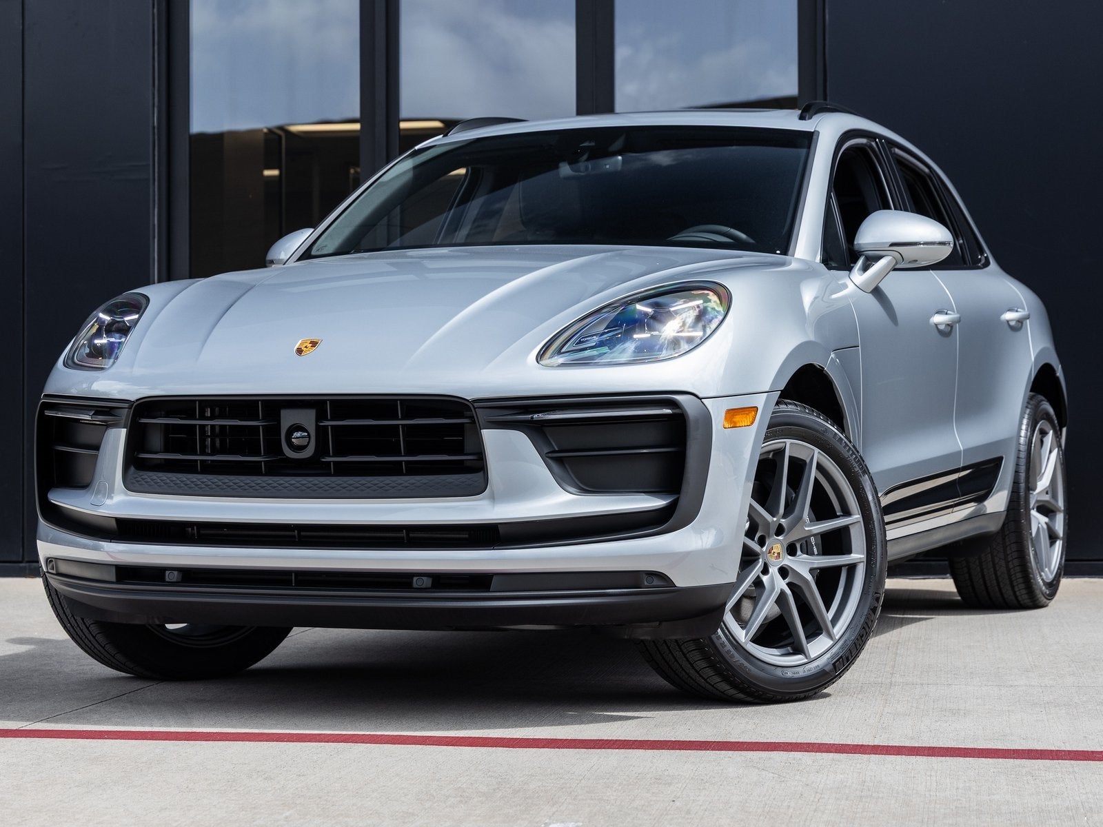 2025 Porsche Macan Macan