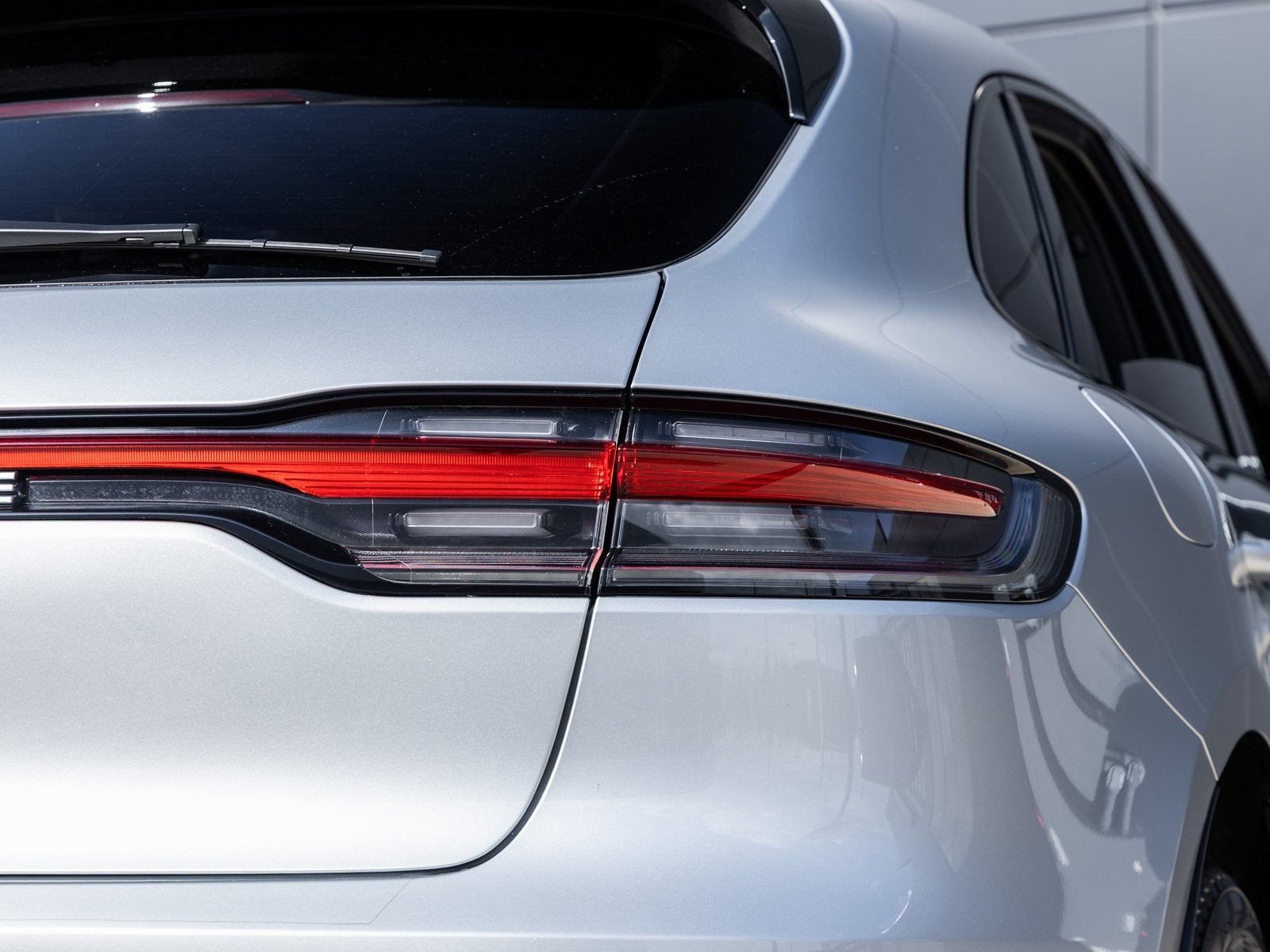 2025 Porsche Macan Macan