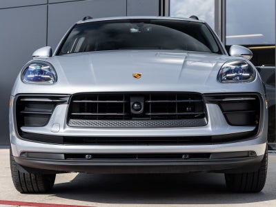 2025 Porsche Macan Macan