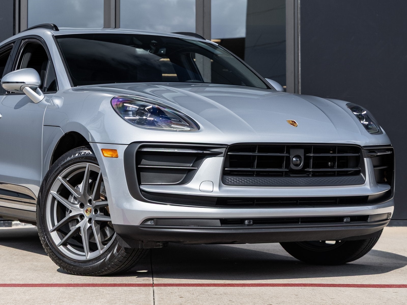 2025 Porsche Macan Macan