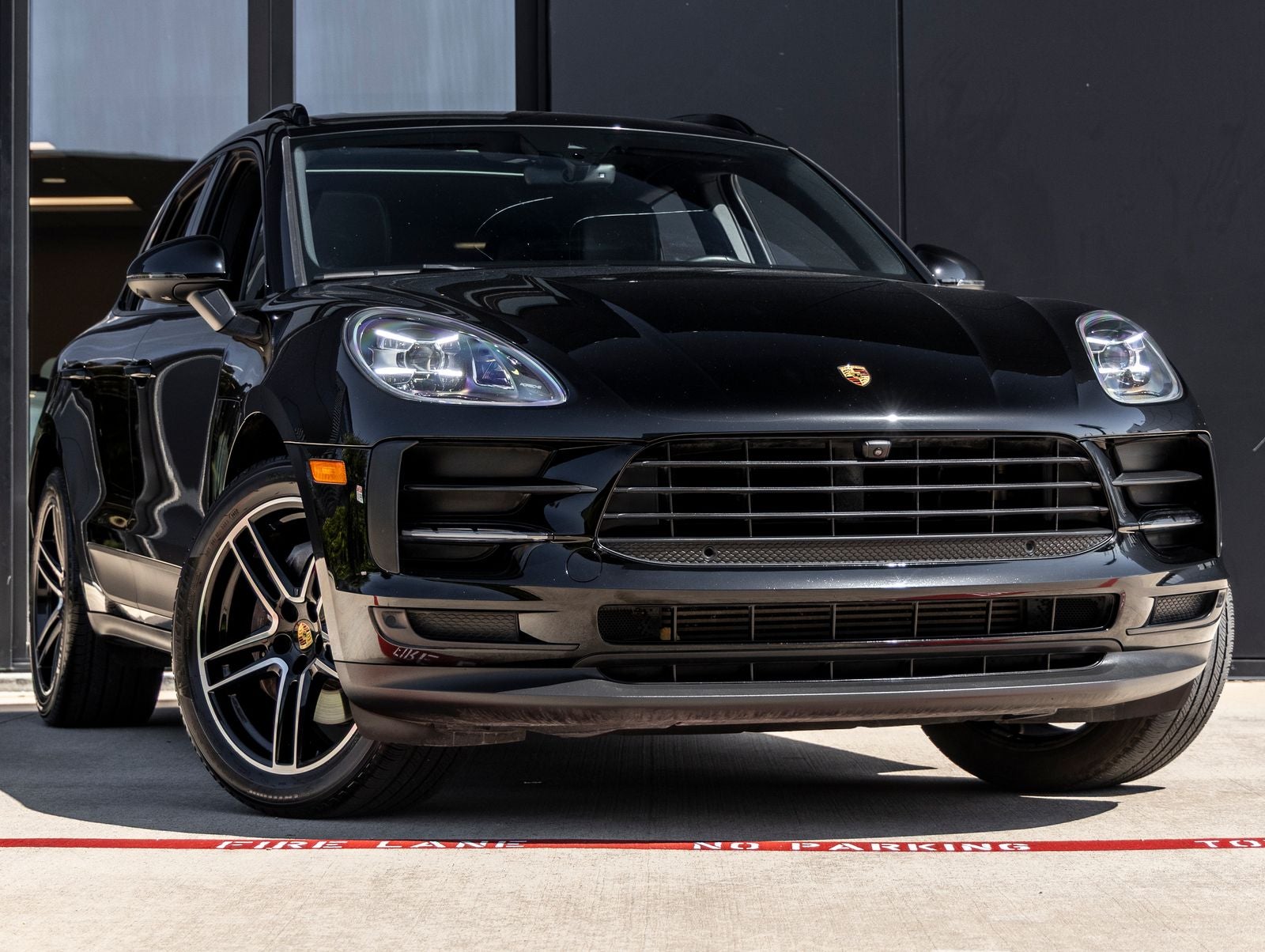 2021 Porsche Macan Macan