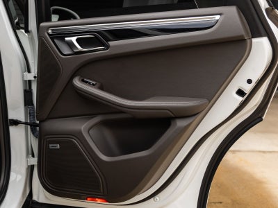 2021 Porsche Macan Macan