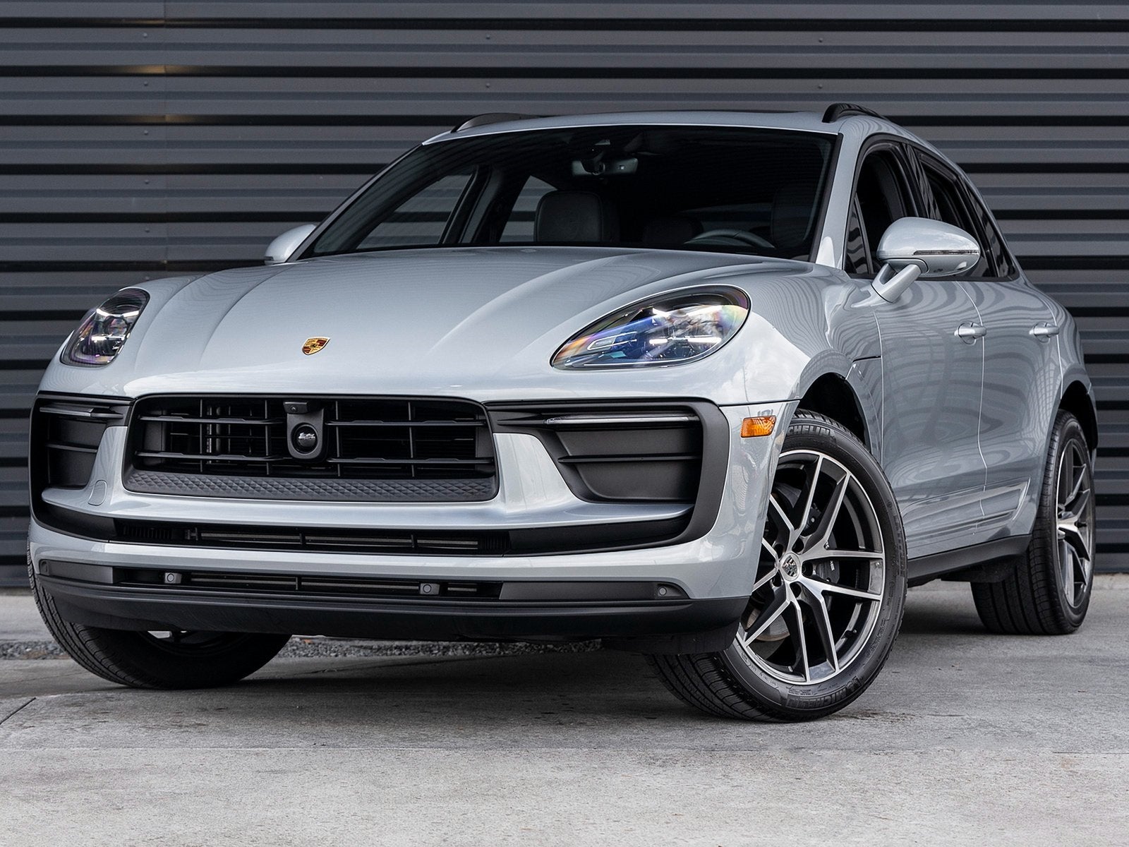 2025 Porsche Macan Macan
