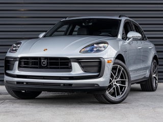 2025 Porsche Macan Macan