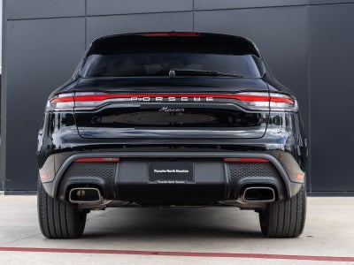 2026 Porsche Macan Macan