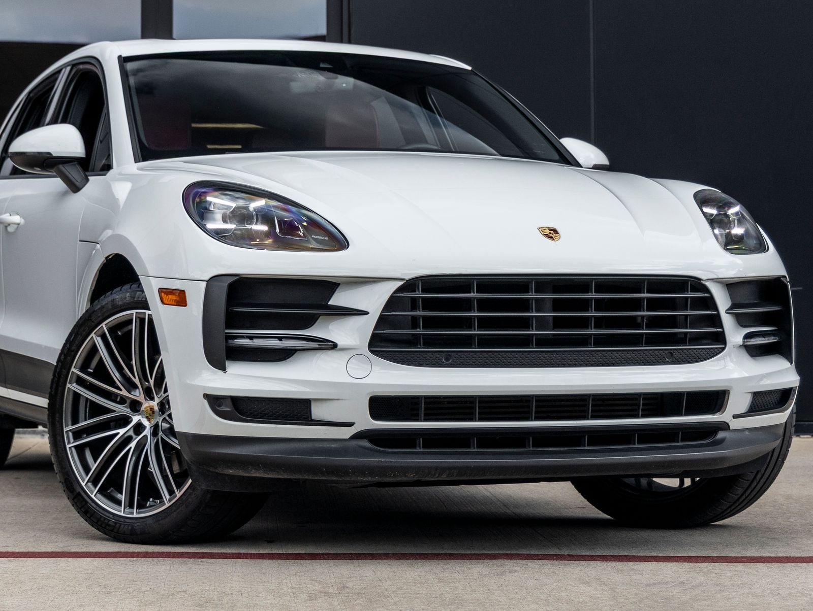 2020 Porsche Macan Macan