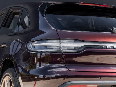 2023 Porsche Macan Macan (MY23)