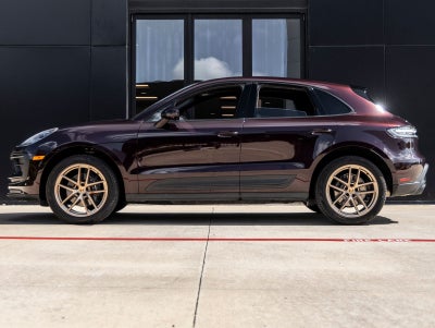 2023 Porsche Macan Macan (MY23)