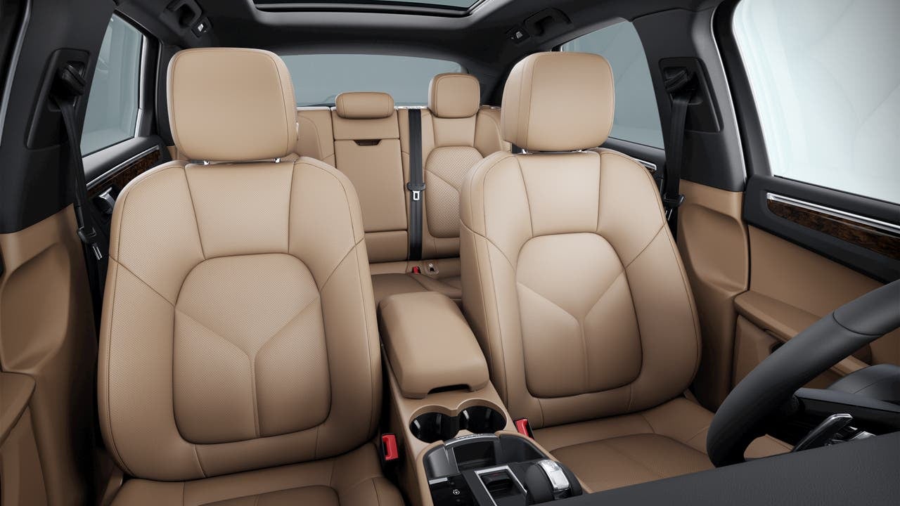 2023 Porsche Macan Base