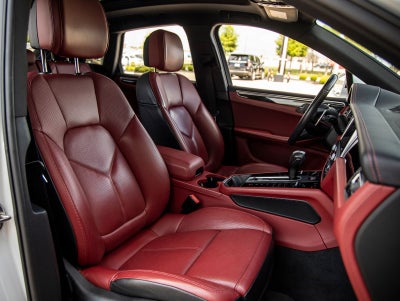 2023 Porsche Macan AWD