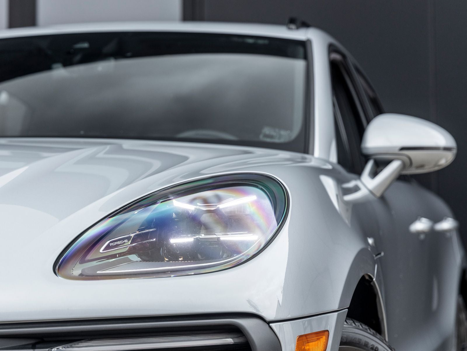 2024 Porsche Macan Macan (MY24)