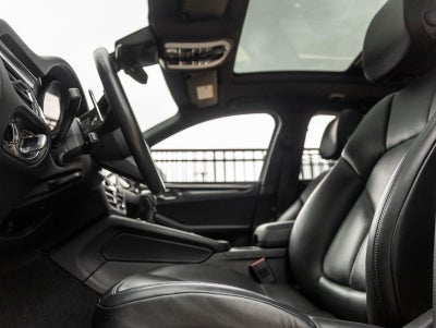 2024 Porsche Macan Macan (MY24)