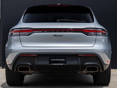 2025 Porsche Macan AWD