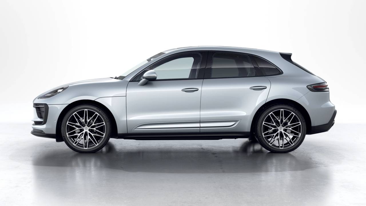 2025 Porsche Macan AWD