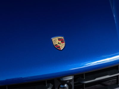 2026 Porsche Macan AWD