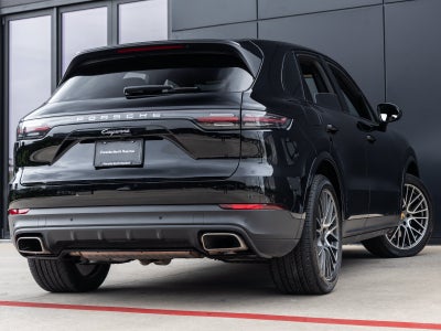 2023 Porsche Cayenne Base