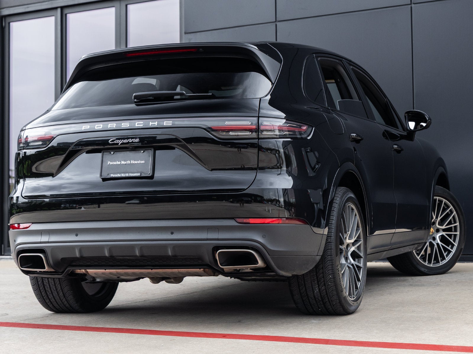 2023 Porsche Cayenne Base