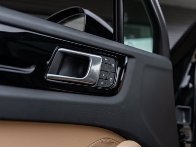 2023 Porsche Cayenne Base