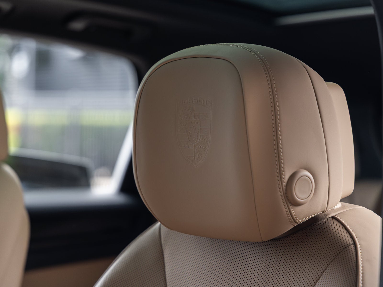 2023 Porsche Cayenne Base