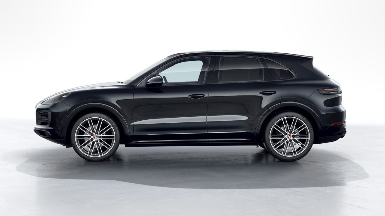2023 Porsche Cayenne Cayenne Platinum Edition (MY23)