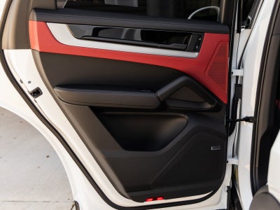 2025 Porsche Cayenne Base