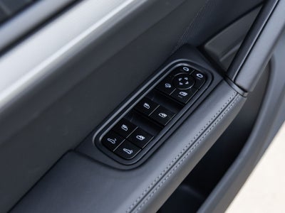 2026 Porsche Cayenne AWD