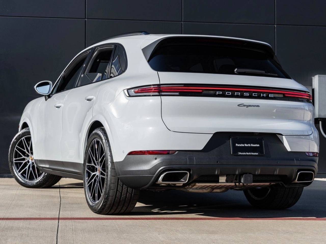 2026 Porsche Cayenne AWD
