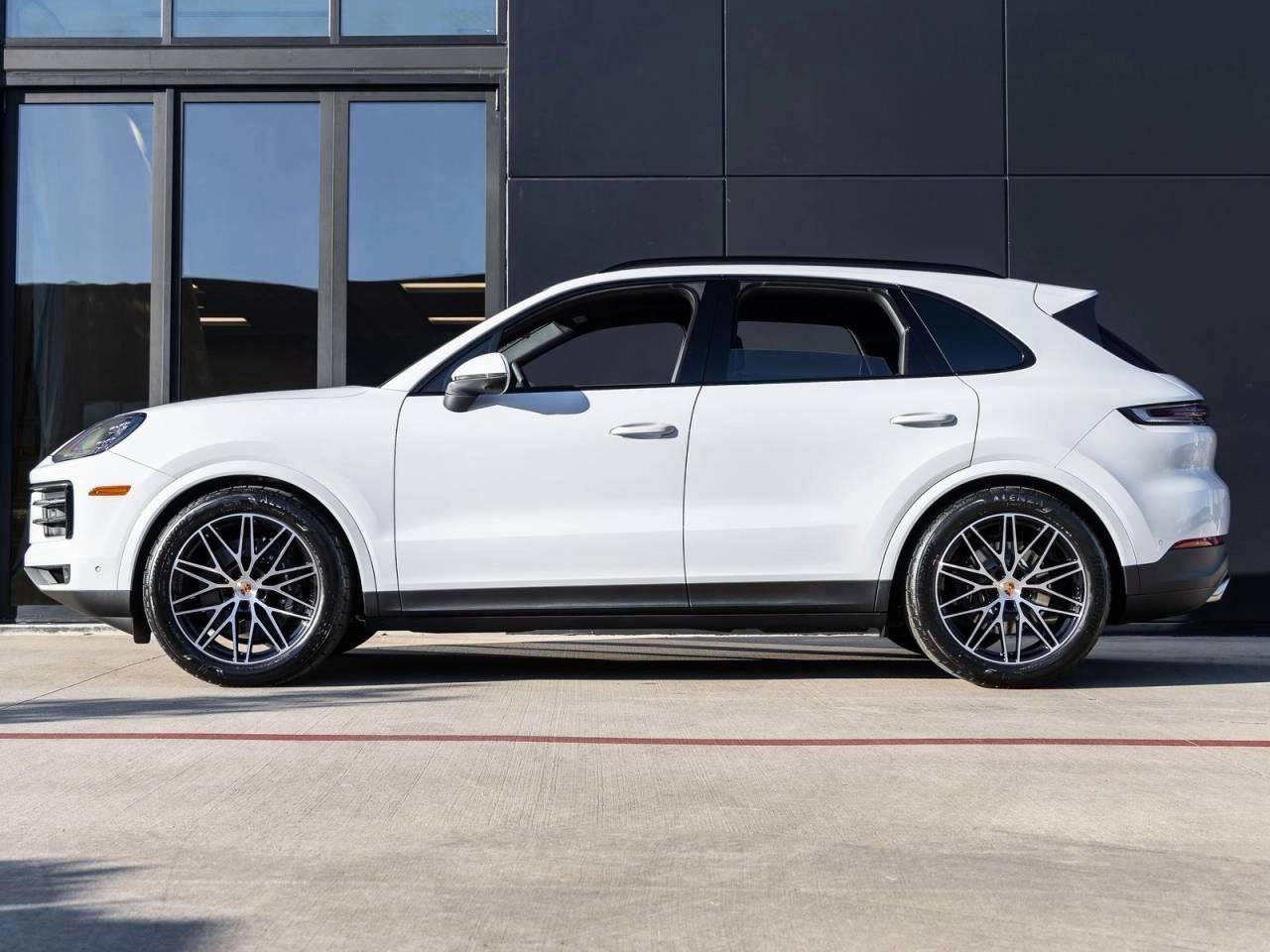 2026 Porsche Cayenne AWD