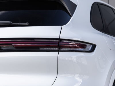 2026 Porsche Cayenne AWD