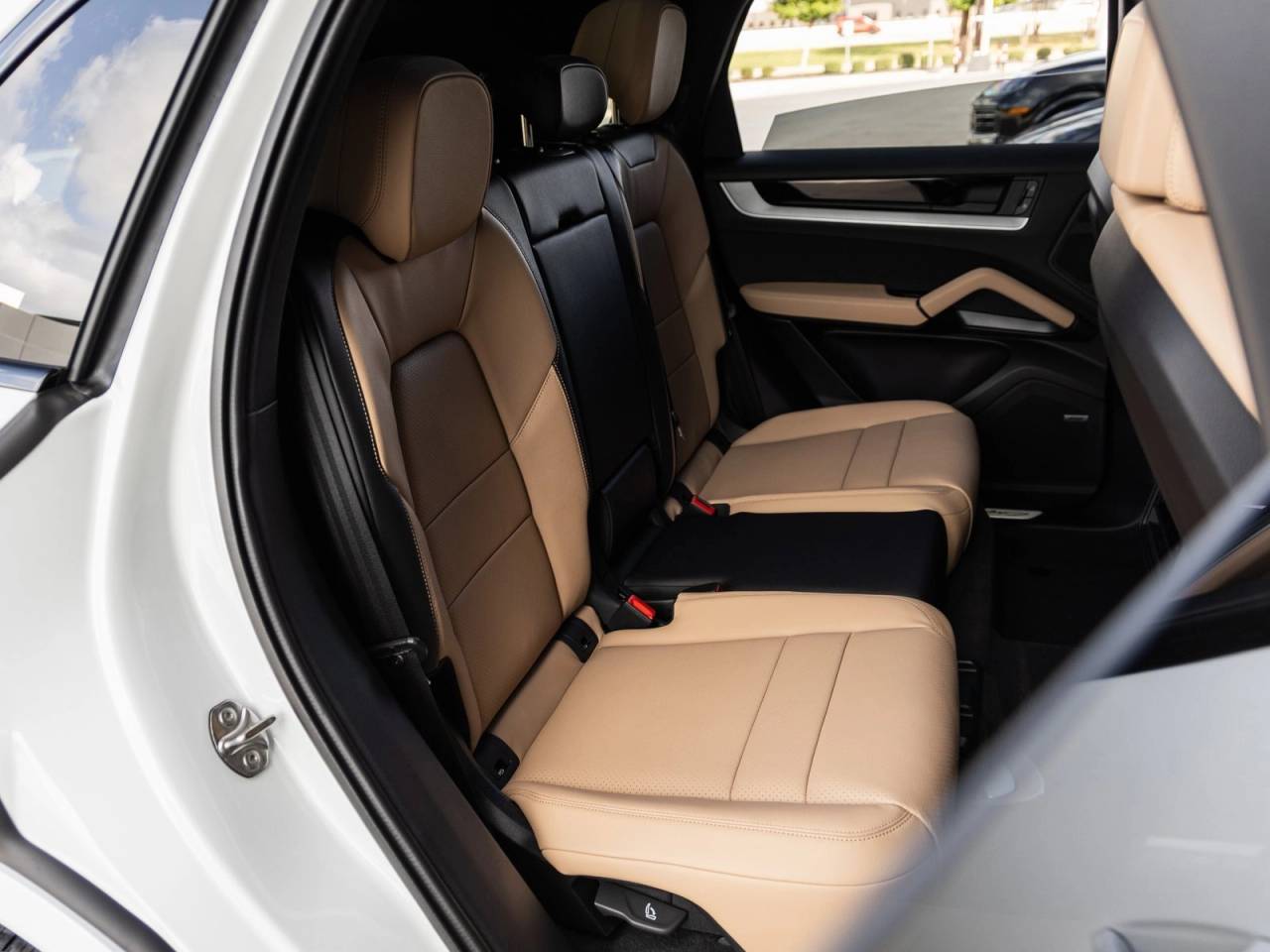 2026 Porsche Cayenne AWD