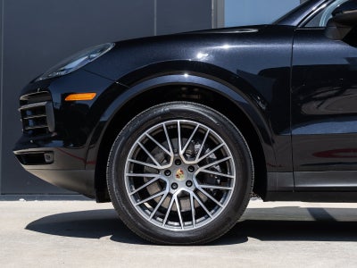 2022 Porsche Cayenne Cayenne