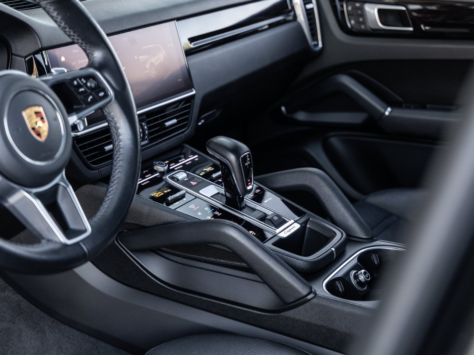 2022 Porsche Cayenne Cayenne