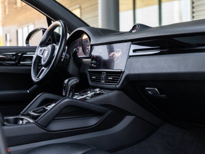 2022 Porsche Cayenne Cayenne