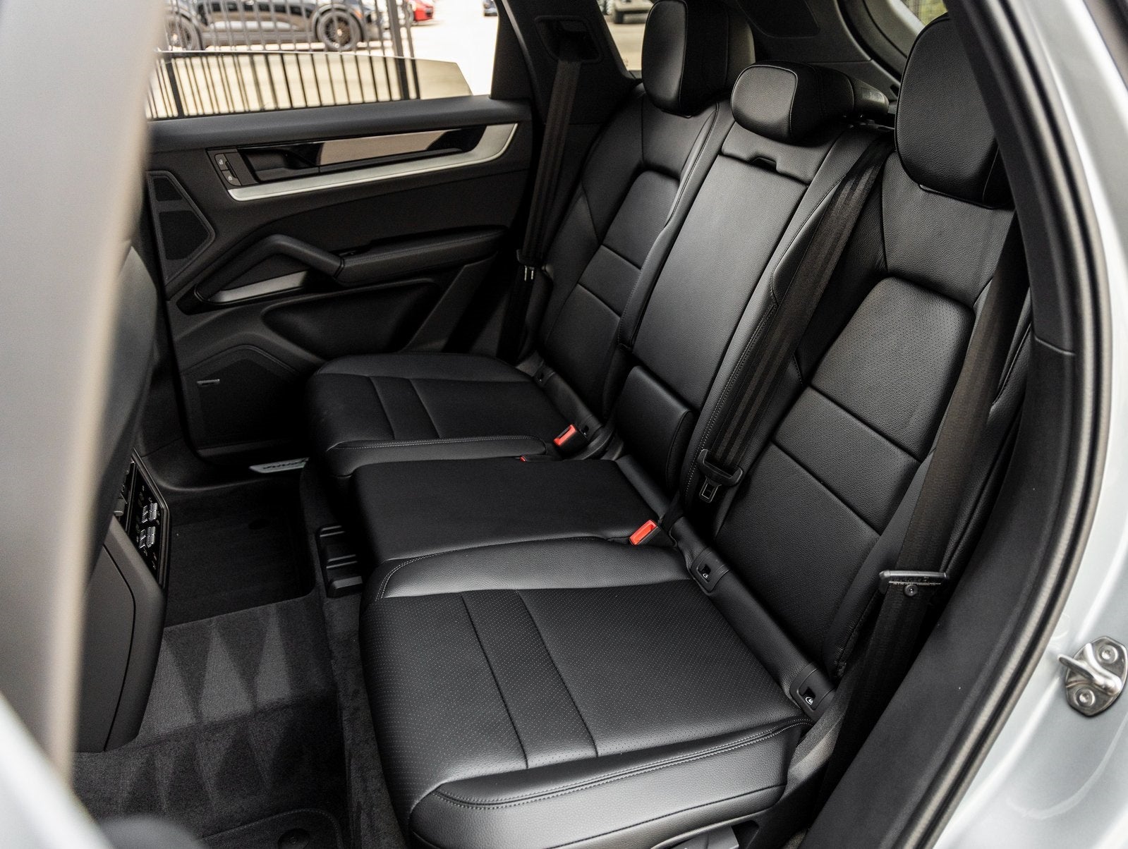 2025 Porsche Cayenne Cayenne