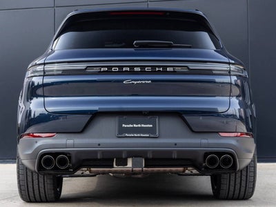 2026 Porsche Cayenne AWD