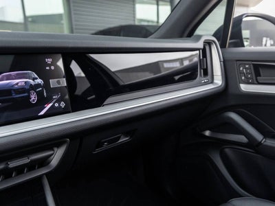 2026 Porsche Cayenne AWD