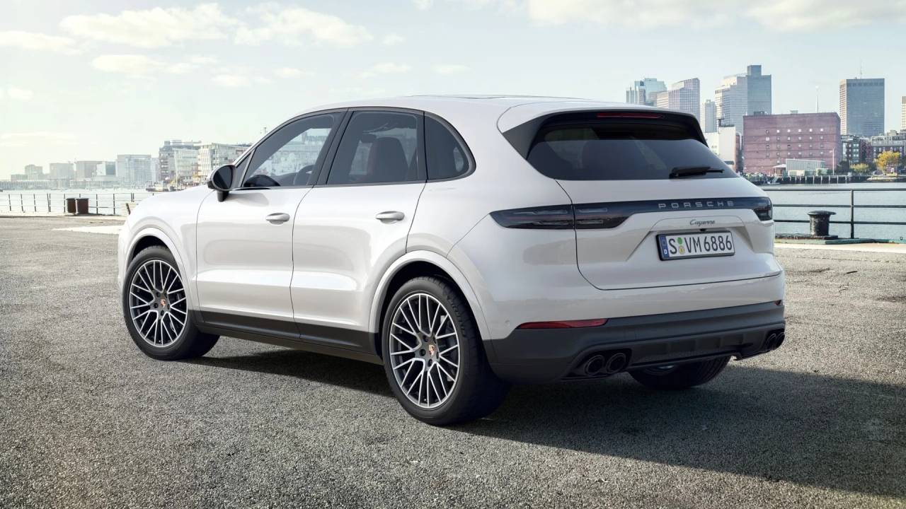 2023 Porsche Cayenne Cayenne Platinum Edition (MY23)
