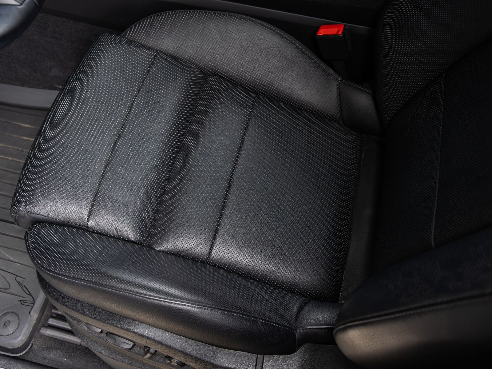 2024 Porsche Cayenne AWD