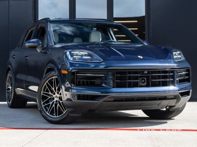 2025 Porsche Cayenne AWD