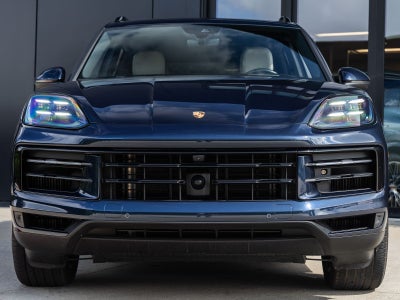 2025 Porsche Cayenne AWD