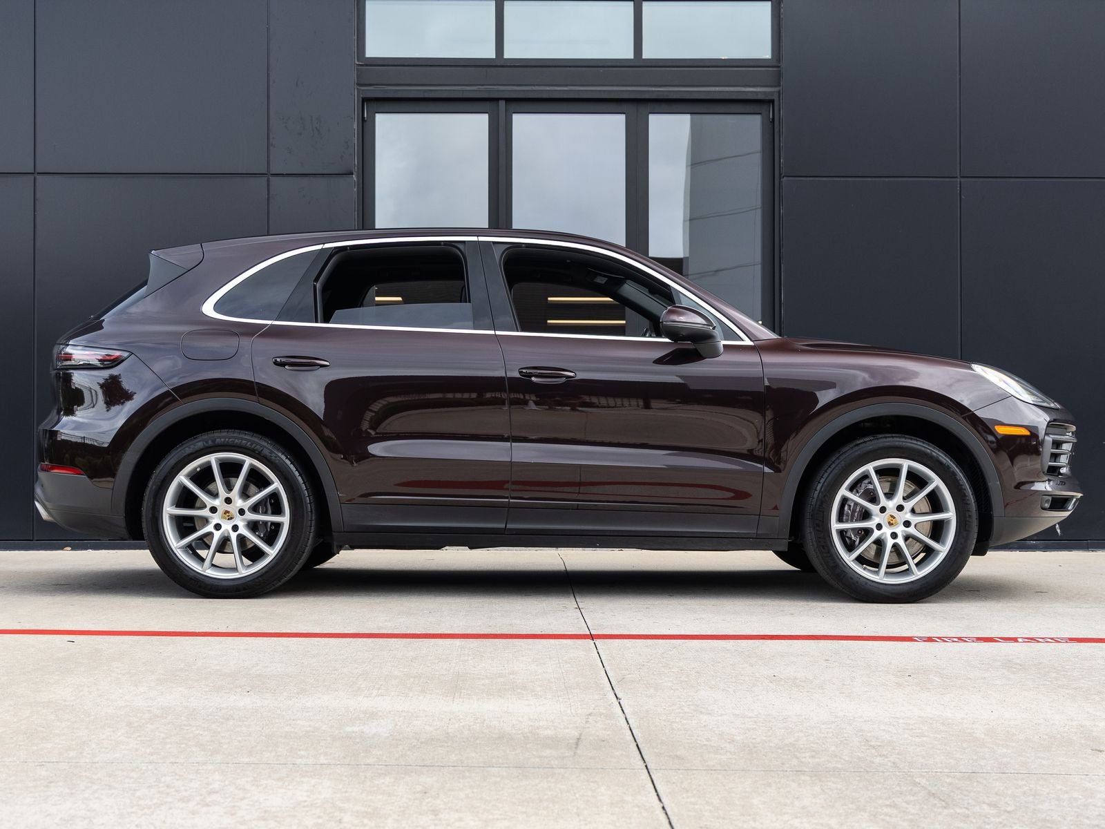 2022 Porsche Cayenne AWD