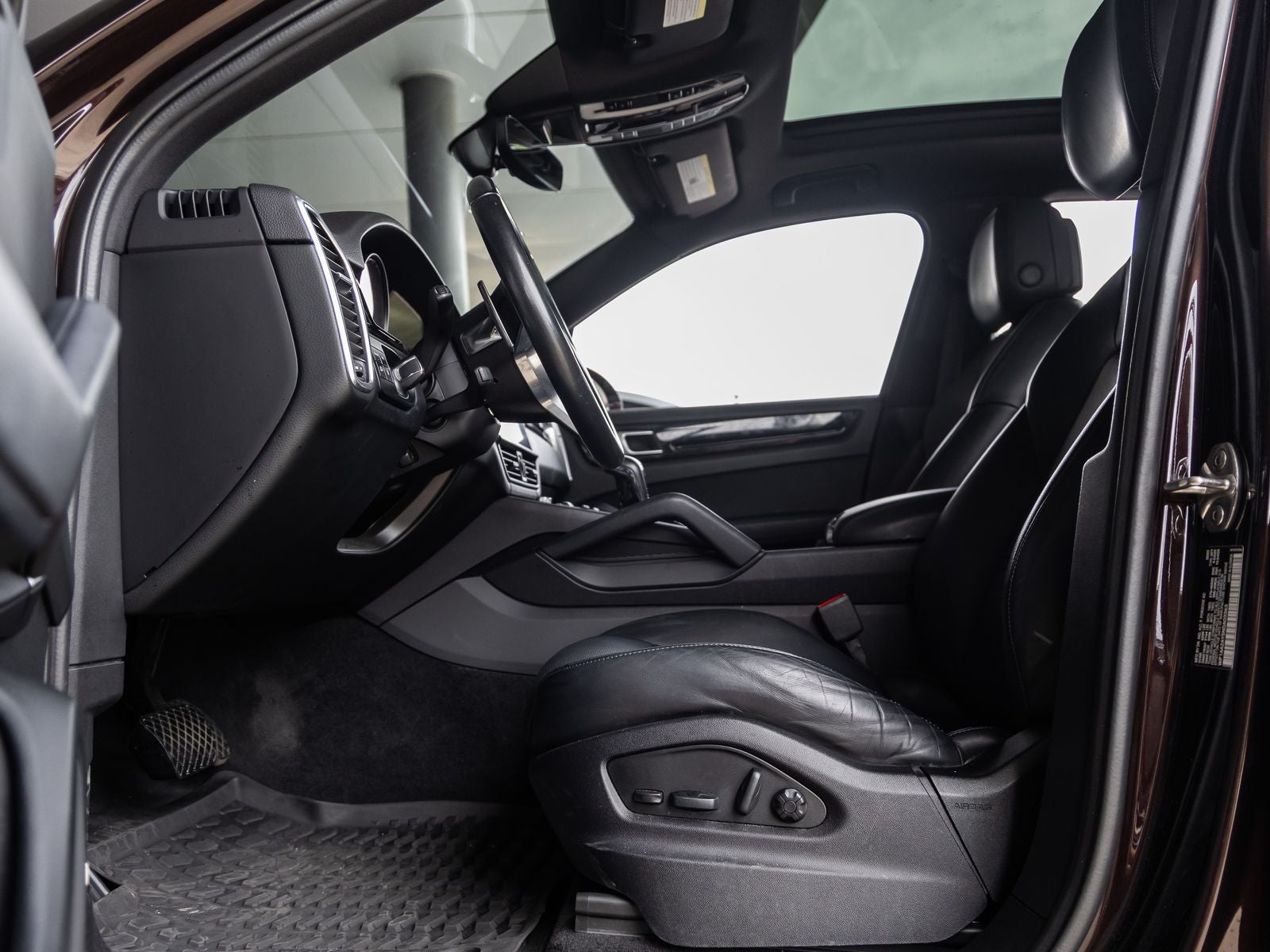 2022 Porsche Cayenne AWD