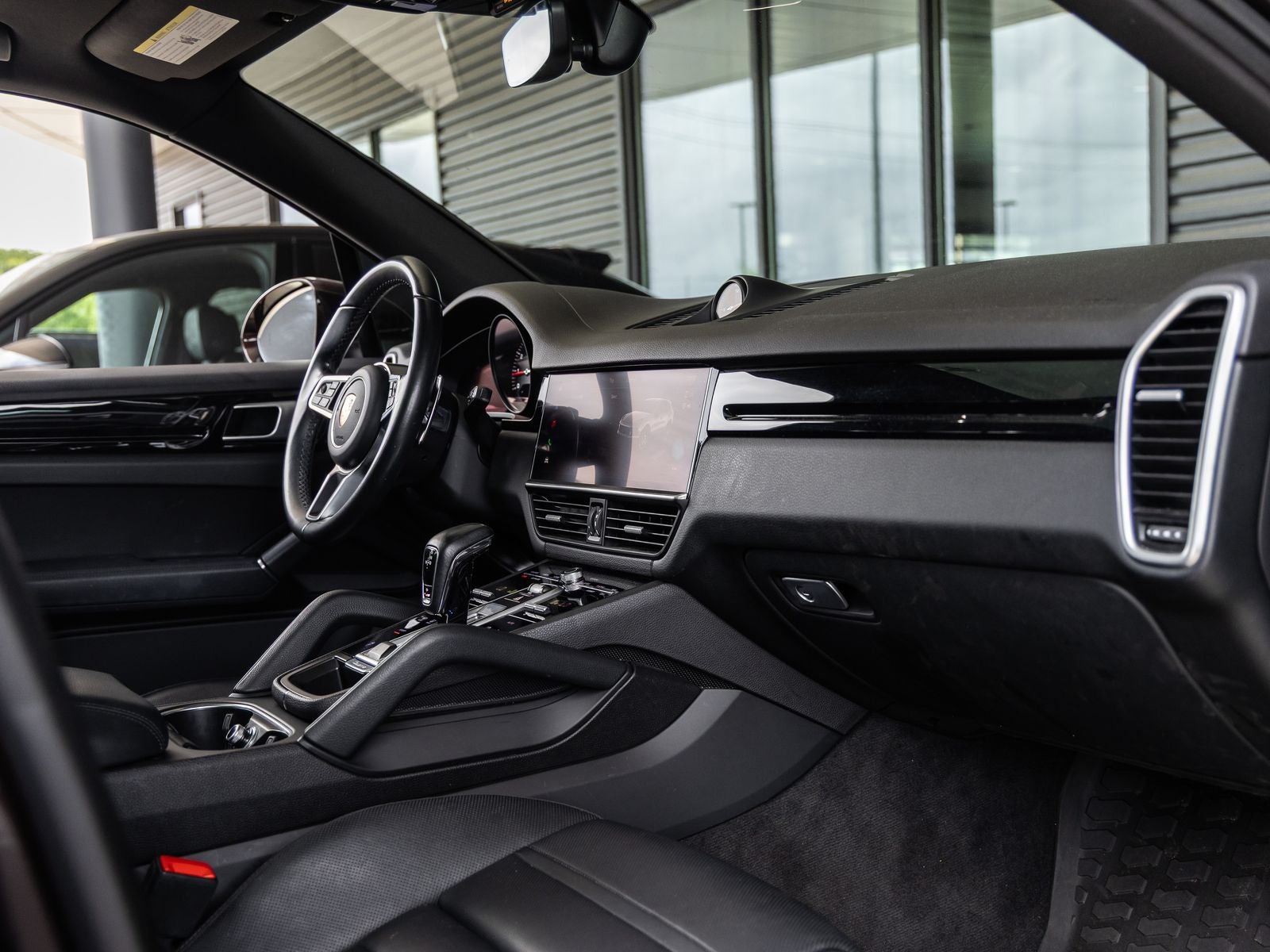 2022 Porsche Cayenne AWD
