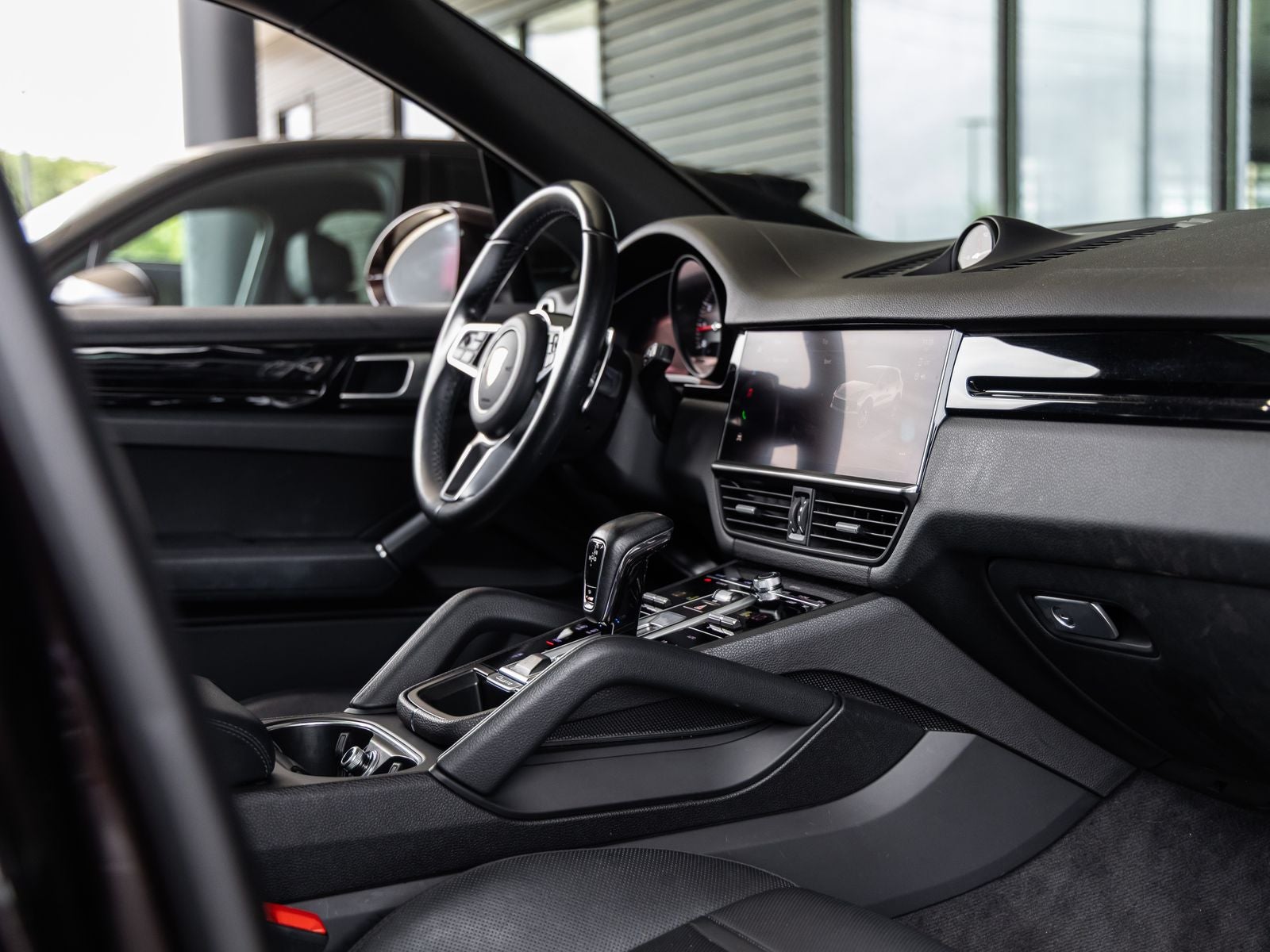 2022 Porsche Cayenne AWD